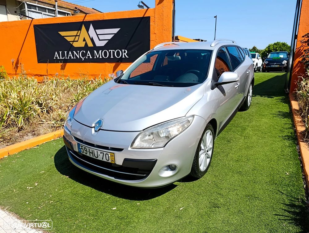 Renault Mégane Sport Tourer 1.5 dCi Dynamique S - 1