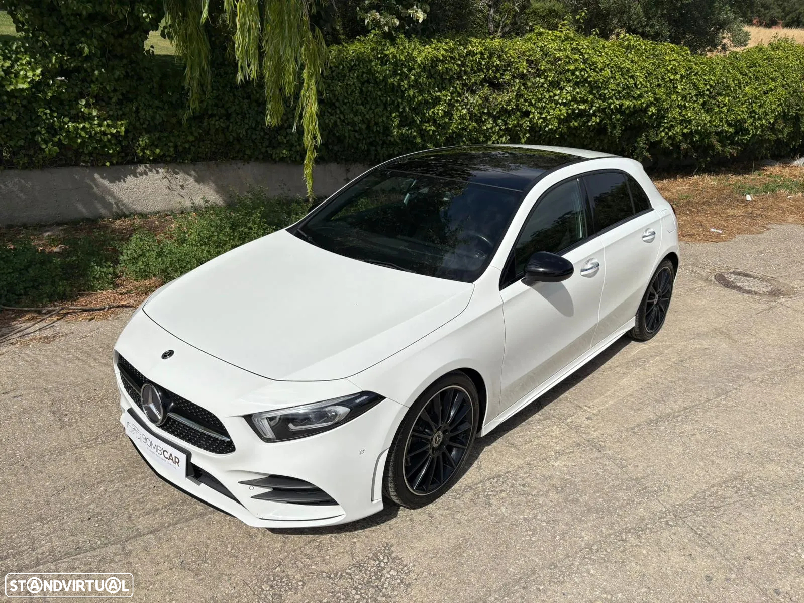 Mercedes-Benz A 220 d 8G-DCT AMG Line - 2