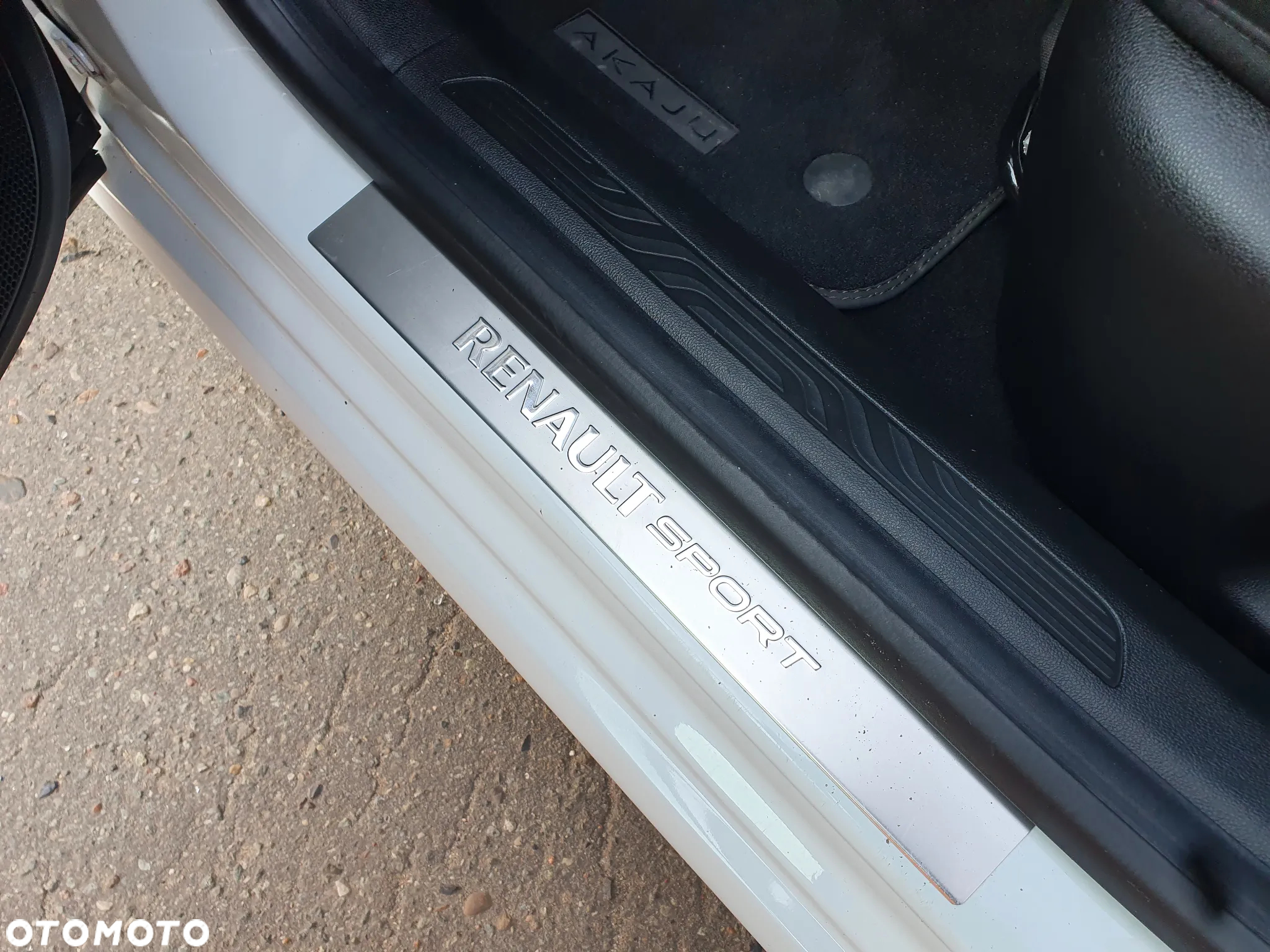 Renault Megane ENERGY dCi 165 EDC GT - 22
