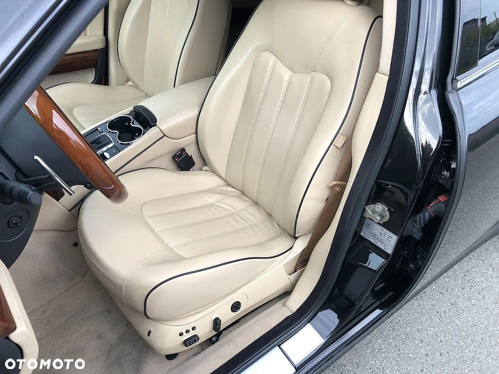 Maserati Quattroporte - 8