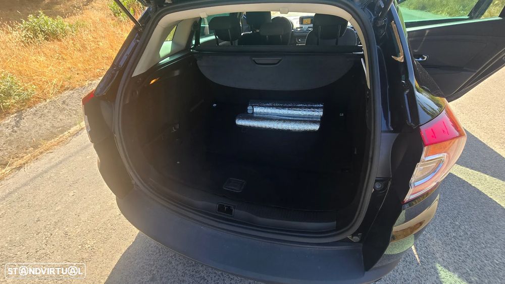 Renault Mégane Sport Tourer 1.5 dCi Limited SS - 25