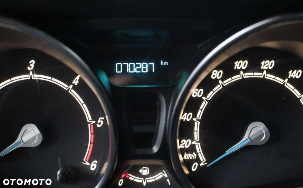Ford B-MAX - 15