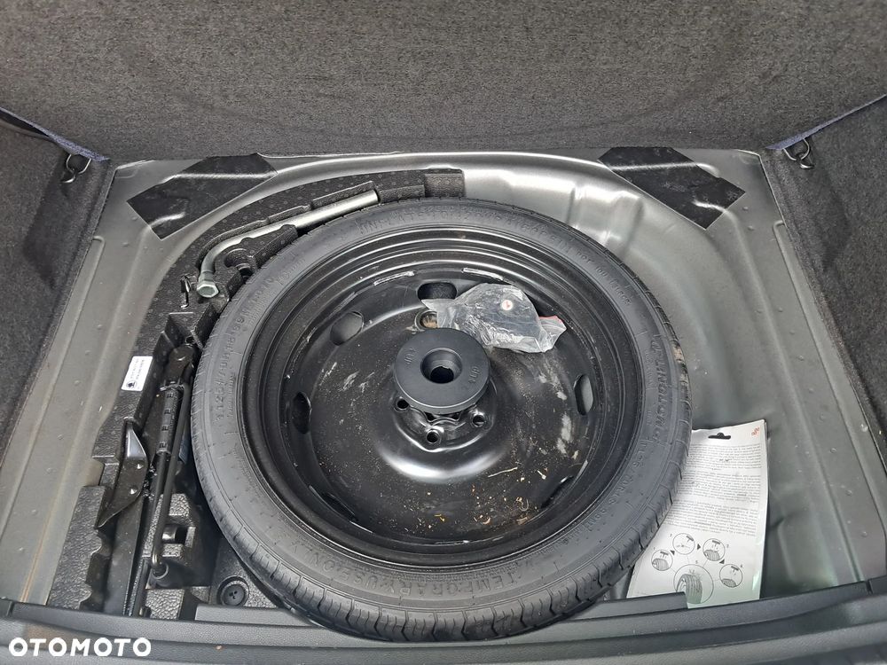 Skoda Karoq 1.5 TSI ACT Selection DSG - 10