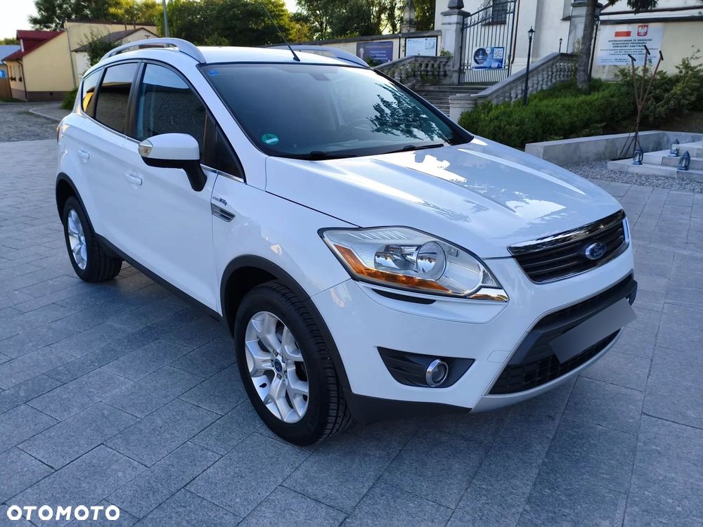 Ford Kuga 2.0 TDCi 4x4 Titanium - 23