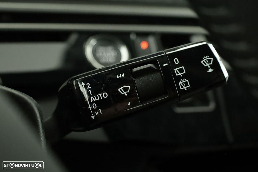 Peugeot 5008 1.2 Hybrid Allure e-DCS6 - 16