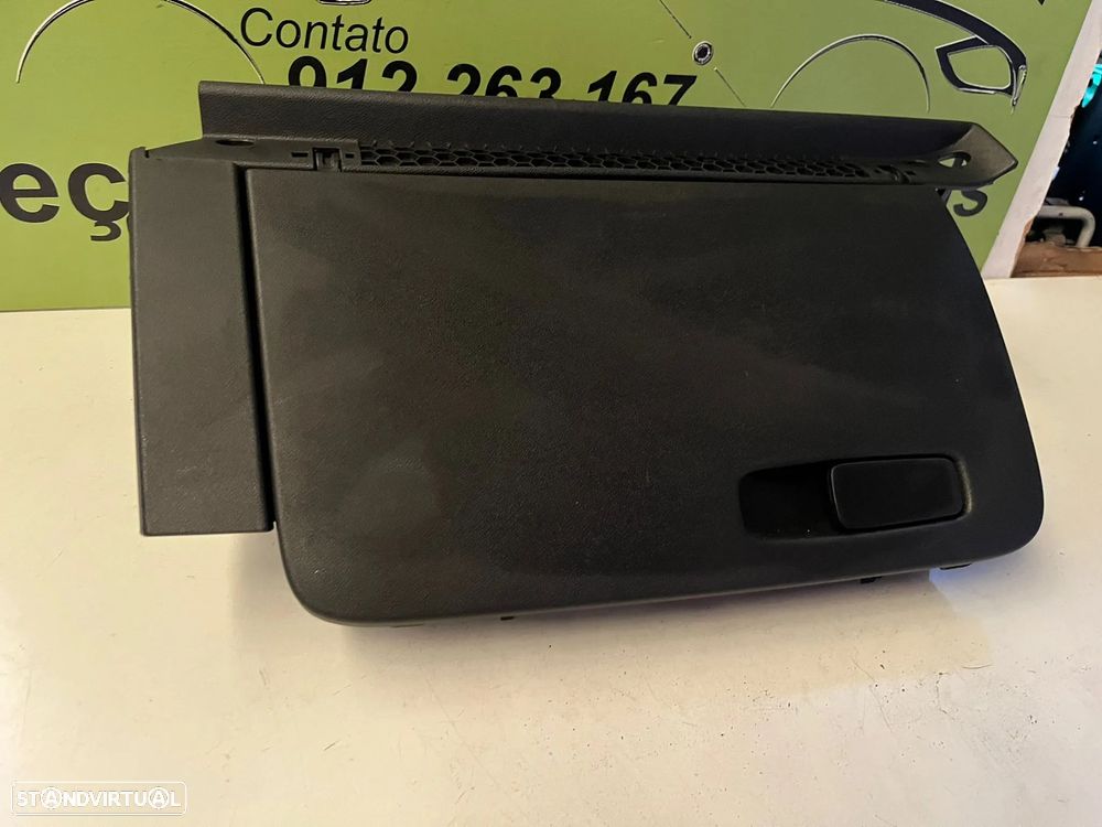 AUDI A1 8X PORTA LUVAS - PL045 - 3