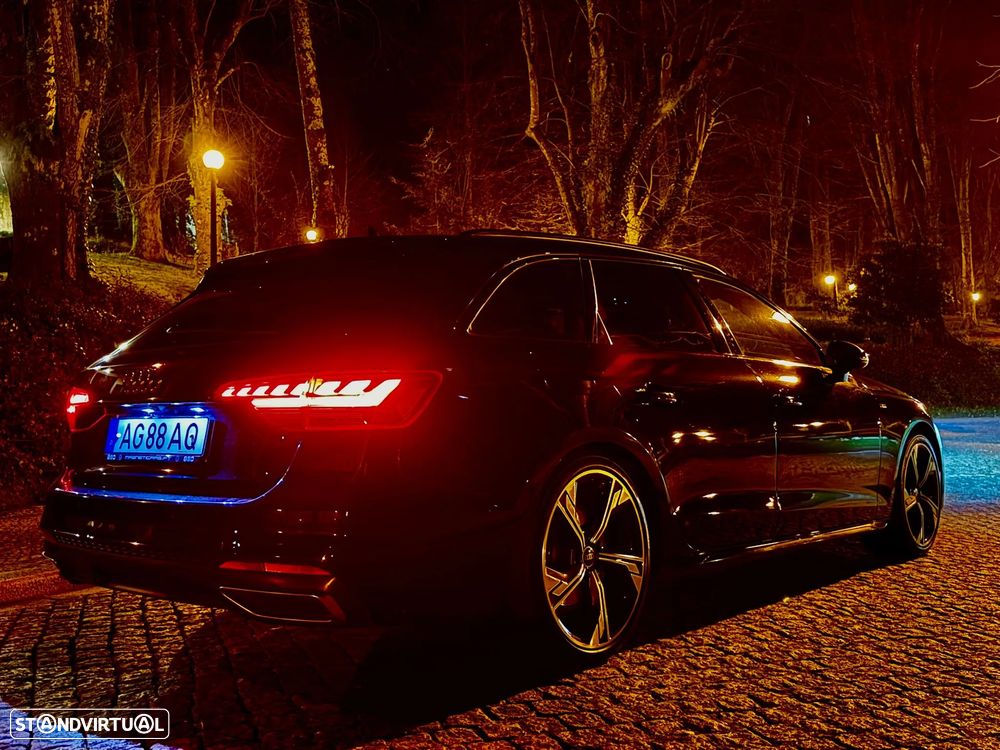 Audi A4 Avant 35 TDI S line S tronic - 33