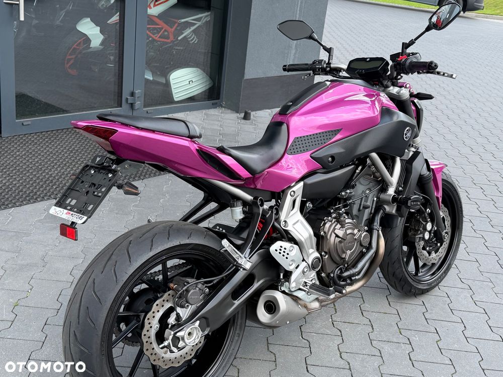 Yamaha MT - 5