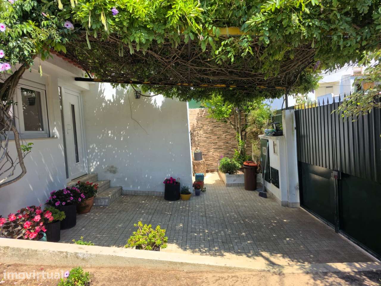 Moradia T4 em Oeiras junto ao Oeiras Parque e ao Parque dos Poetas - Grande imagem: 4/38