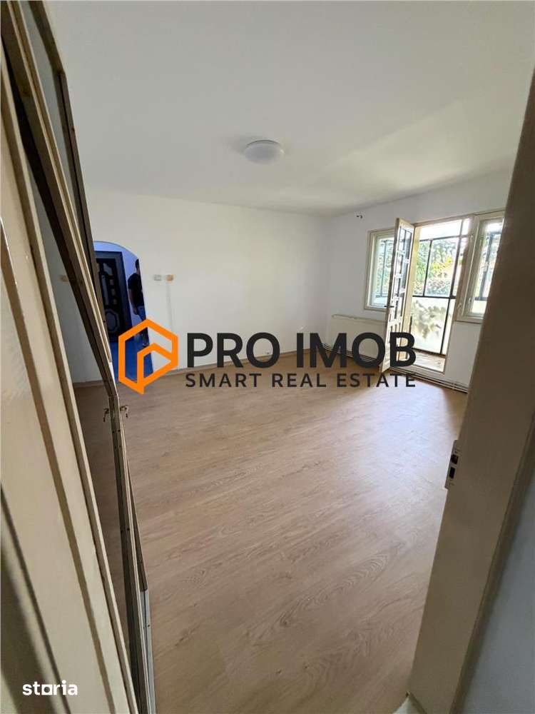 Apartament 2 camere cf 2 decomandat zona Micro 5 — fotografia 1