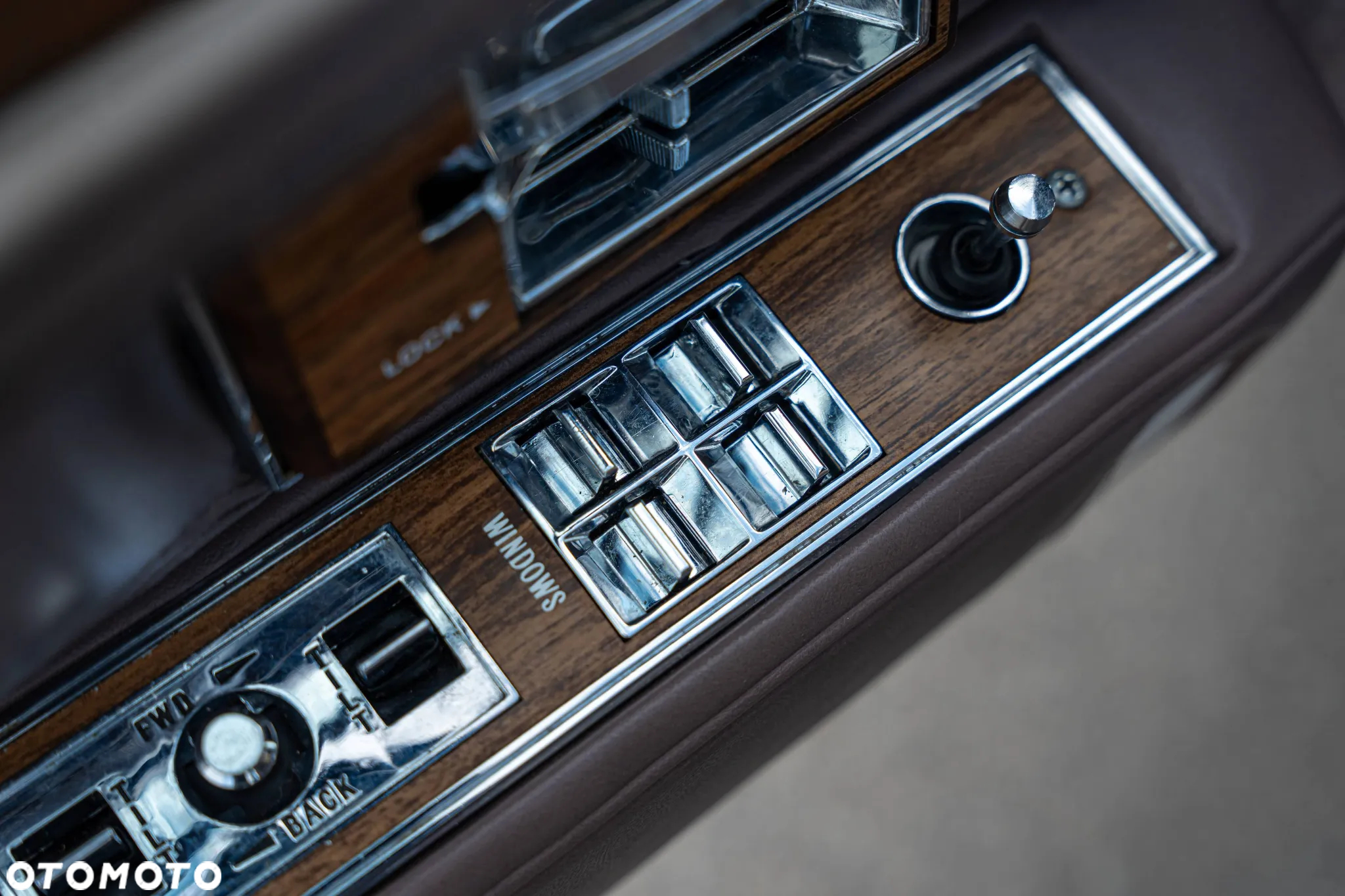 Cadillac Seville - 20