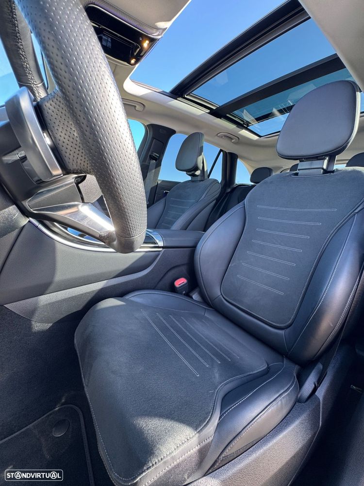 Mercedes-Benz GLC 300 e 4Matic 9G-TRONIC Edition AMG Line - 26