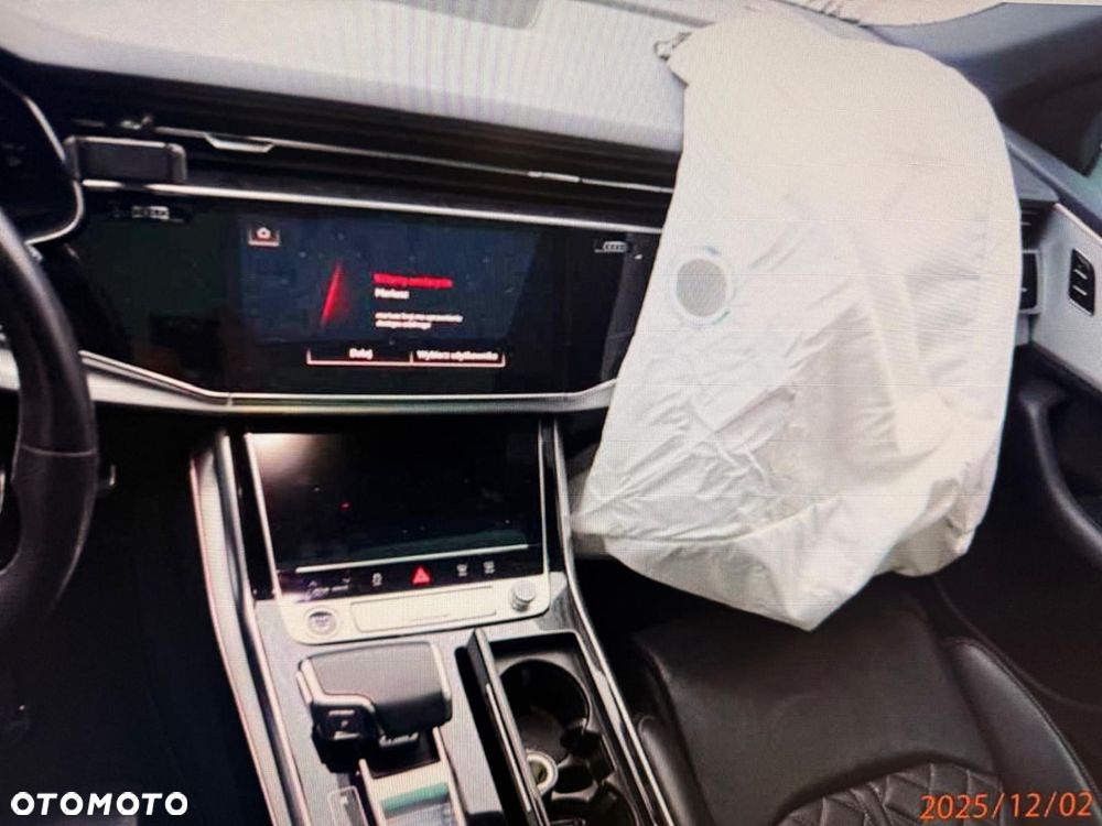 Audi Q8 60 TFSI e Quattro Tiptronic - 11