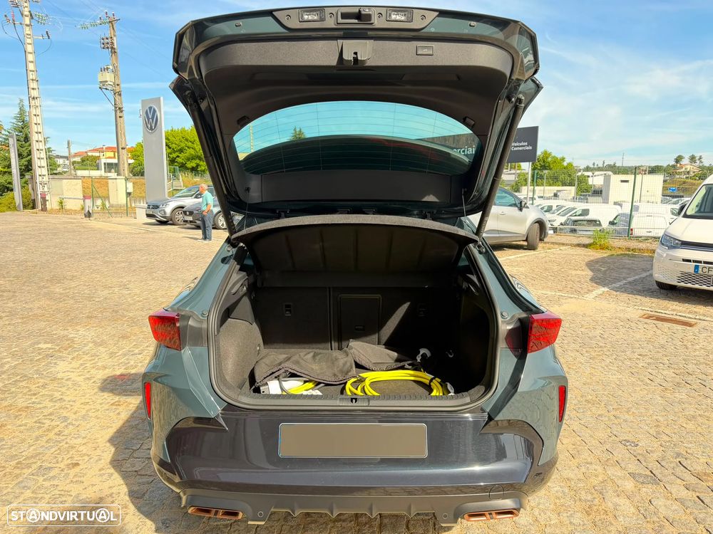 Cupra Formentor 1.5 e-Hybrid DSG - 19