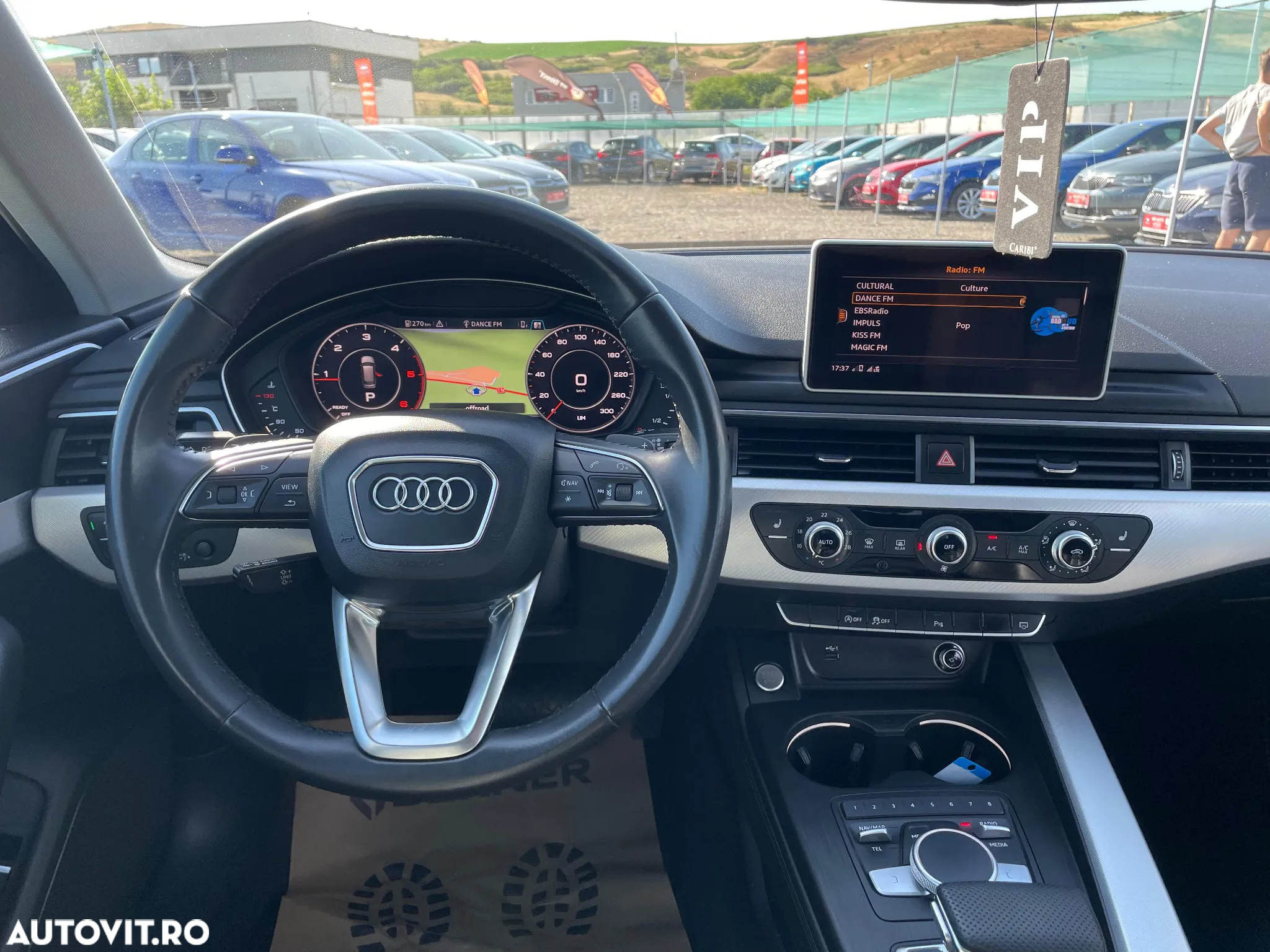 Audi A4 Avant 2.0 TDI S tronic Sport - 24
