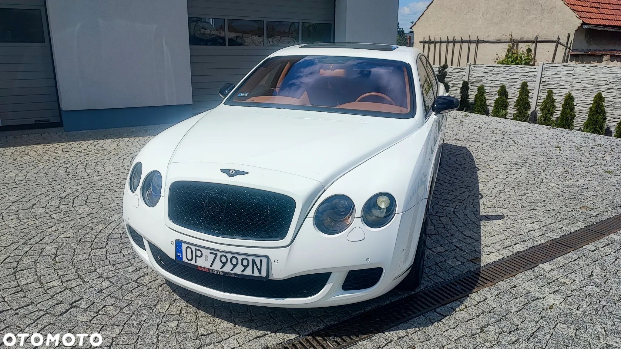 Bentley Flying Spur Continental - 1