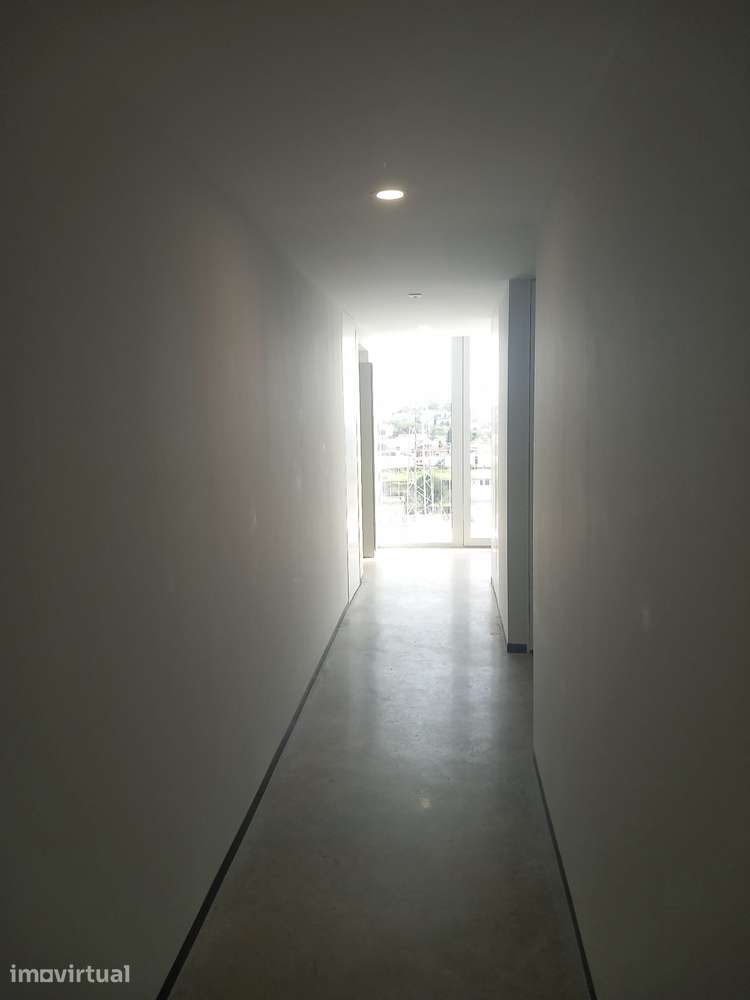 T2 piso superior com vista panorâmica - Grande imagem: 4/18