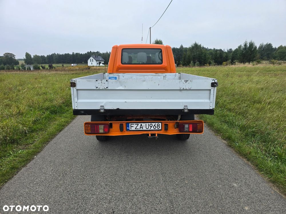 Volkswagen Transporter - 5