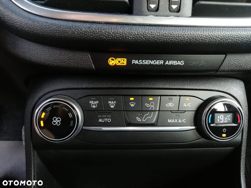 Ford Fiesta 1.1 S&S TREND - 15