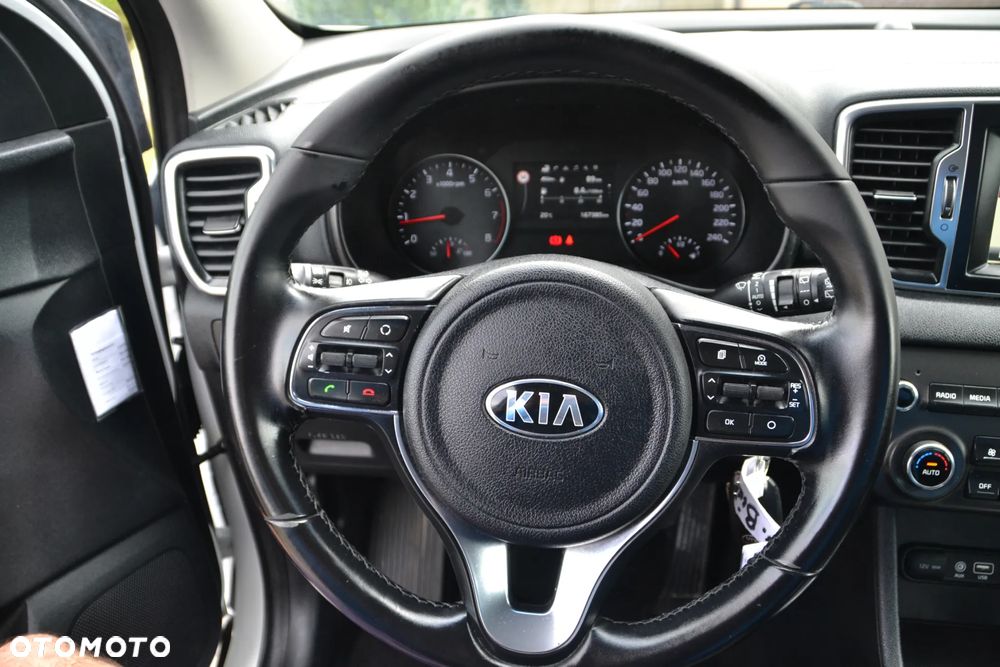 Kia Sportage 1.6 GDI 2WD DREAM-TEAM EDITION - 35