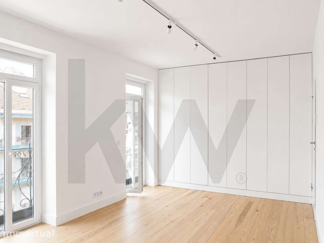 Avenidas Novas | T2+2 Duplex com 200m2, em prédio reabilitado junto ao - Grande imagem: 2/41