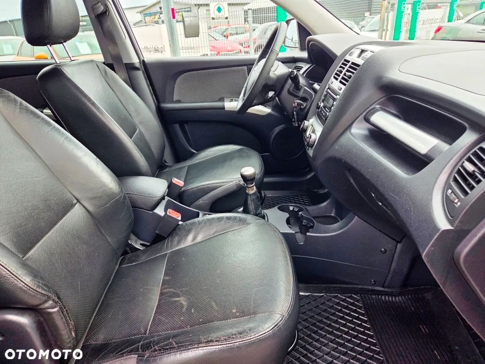 Kia Sportage 2.0 CRDI 2WD Cup - 32