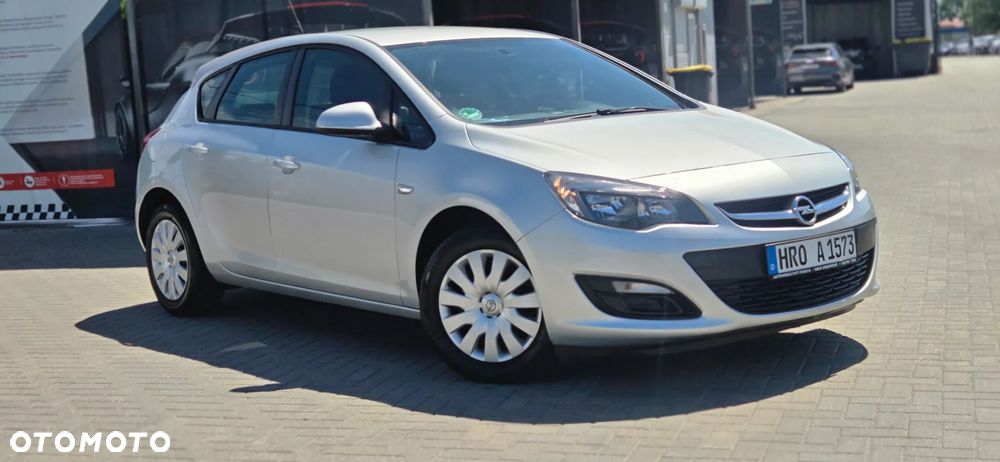 Opel Astra 1.4 111 - 17