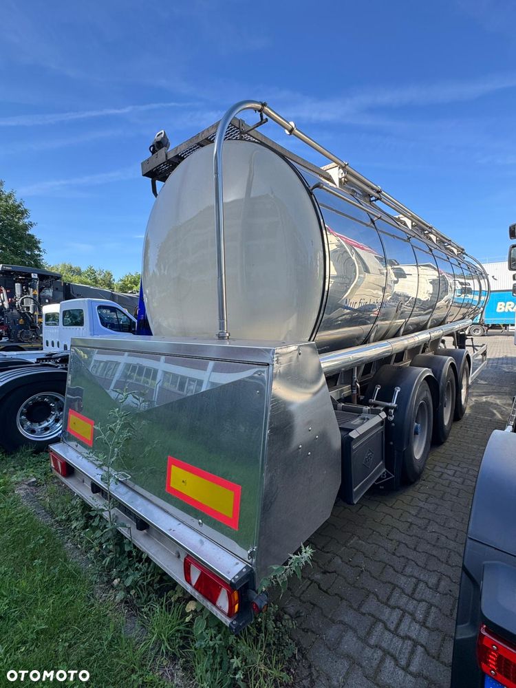 Feldbinder TSA 30.3-4   7500kg - 6