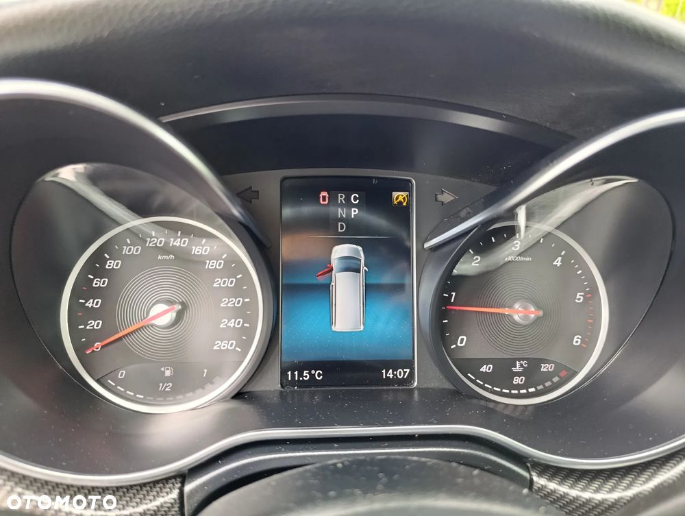 Mercedes-Benz Klasa V 250 d Avantgarde 9G-Tronic - 25