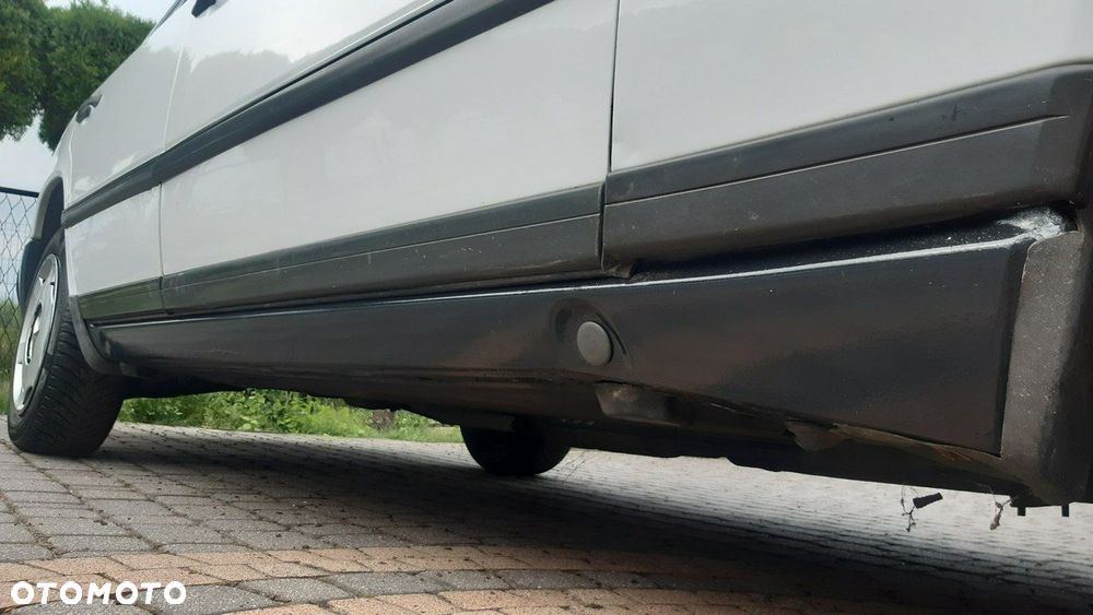 Mercedes-Benz W124 (1984-1993) - 19