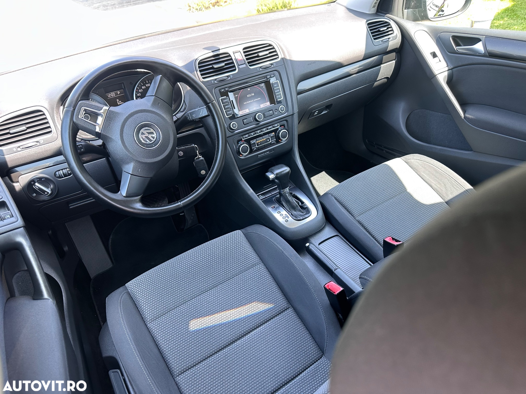 Volkswagen Golf 1.4 TSI BlueMotion Technology DSG Comfortline - 5