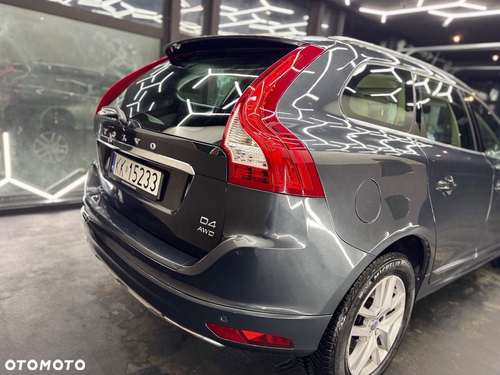 Volvo XC 60 D4 AWD Momentum - 14