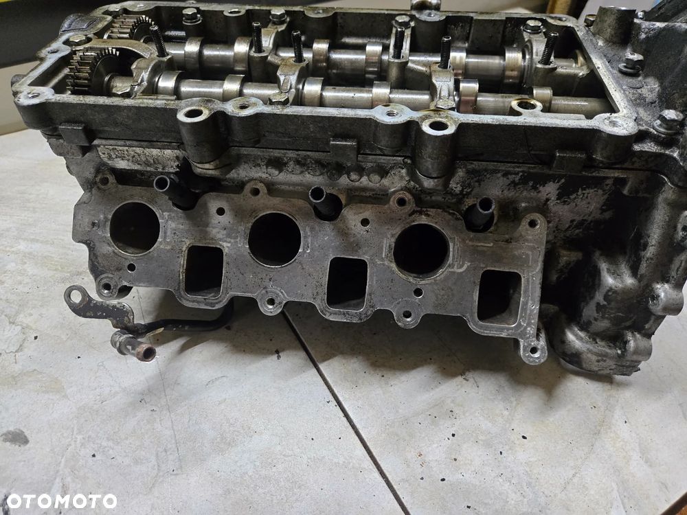 GŁOWICA KOMPLETNA PRAWA LUB LEWA DO SILNIKA 3.0 TDI - 11