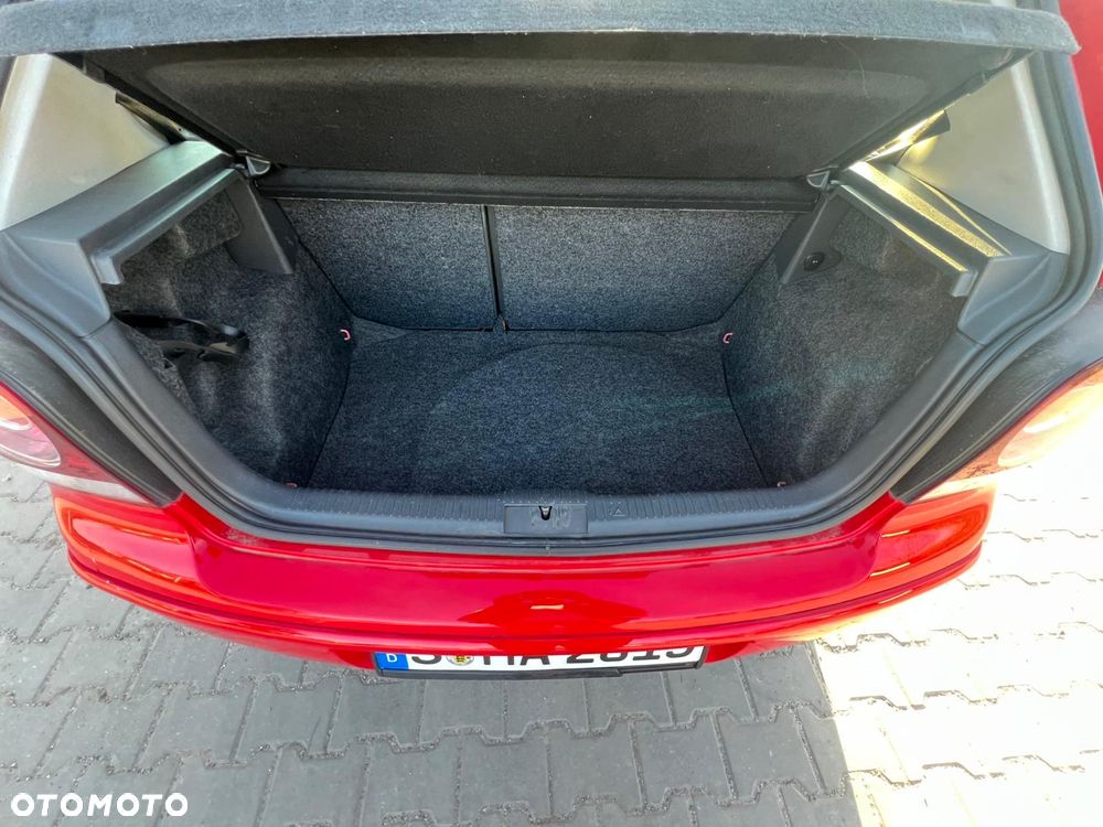 Volkswagen Polo - 18