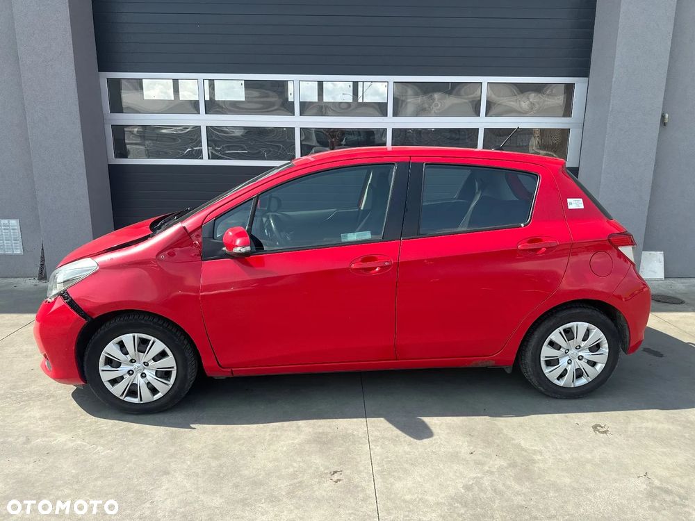 Toyota Yaris 1.0 Terra - 3