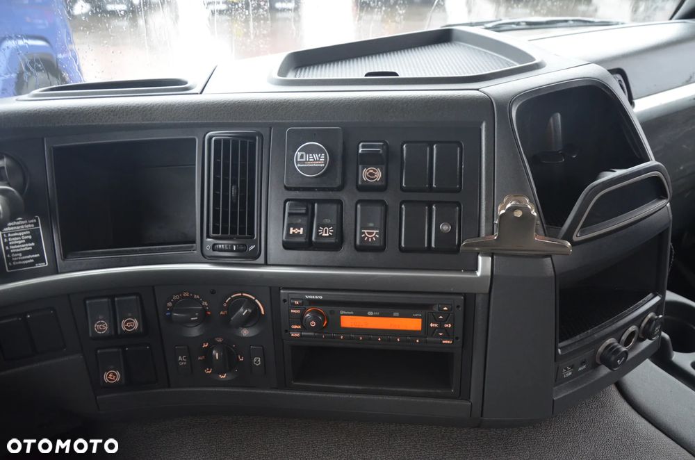 Volvo FM 330 / WYWROTKA + HDS ZETKA / PALFINGER / Z NIEMIEC / 2935 - 12