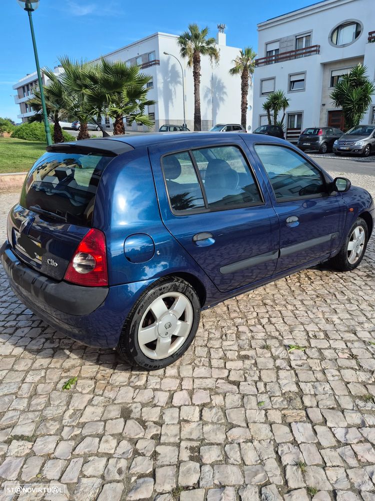 Renault Clio - 5