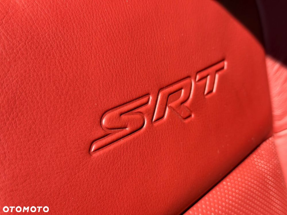 Dodge Durango 6.4 SRT - 39