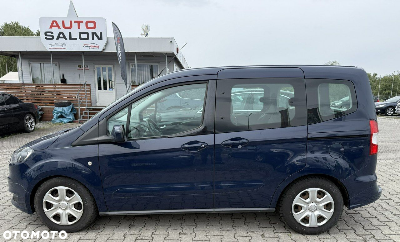 Ford Tourneo Courier - 10