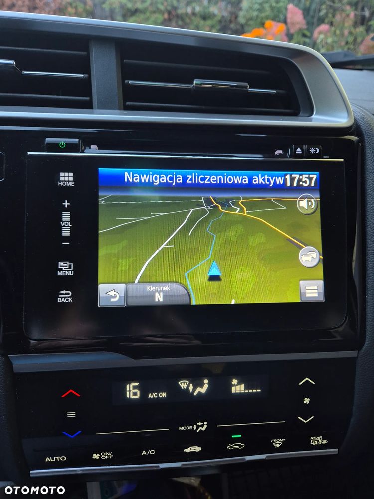 Honda Jazz 1.3 i-VTEC X-Road (ADAS) - 8