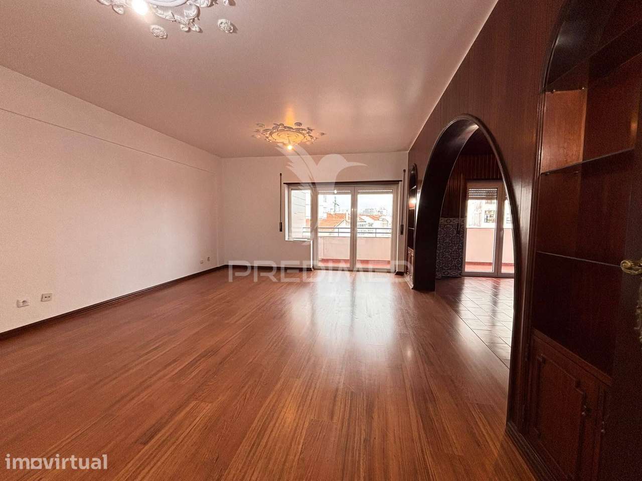 Apartamento T3 central para arrendamento - Grande imagem: 5/26