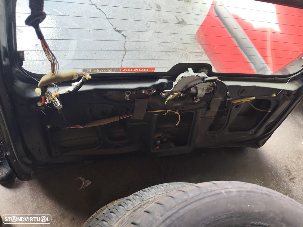 HONDA HRV - TAMPA DA MALA - M040 - 5