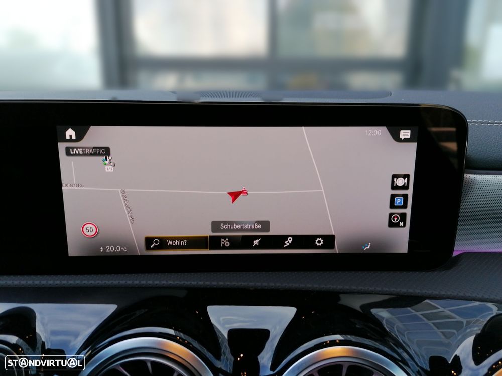 Mercedes-Benz A 250 e AMG Line - 8