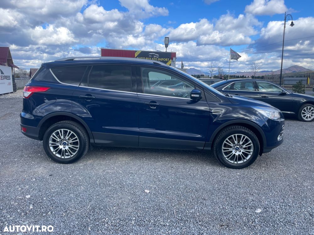 Ford Kuga 2.0 TDCi 4x4 Aut. Titanium - 4