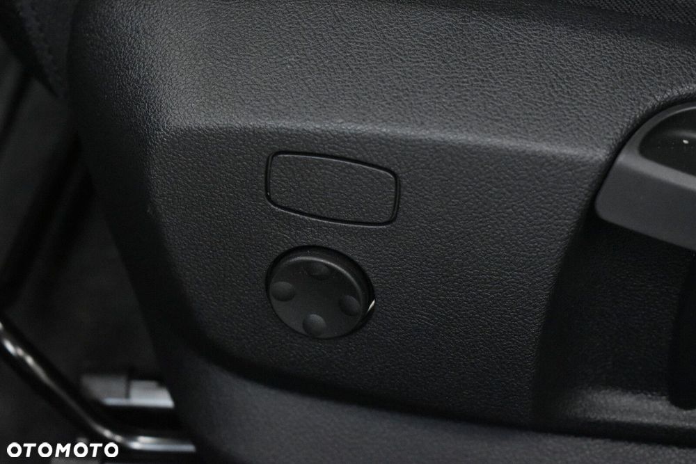 BMW Seria 1 118i Advantage - 10