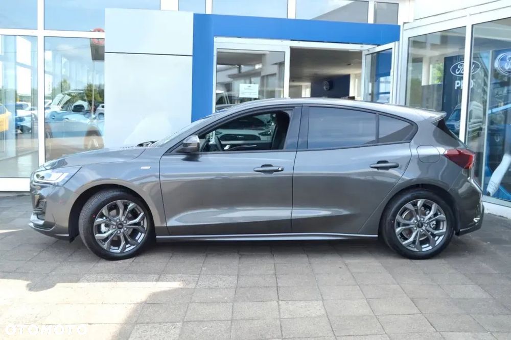 Ford Focus 1.0 EcoBoost mHEV ST-Line X - 2