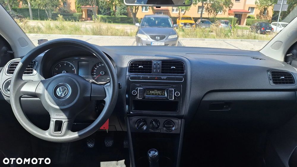 Volkswagen Polo - 16