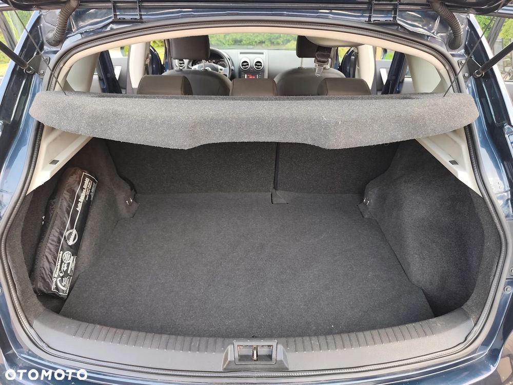 Nissan Qashqai 2.0 4 x 4 acenta - 21