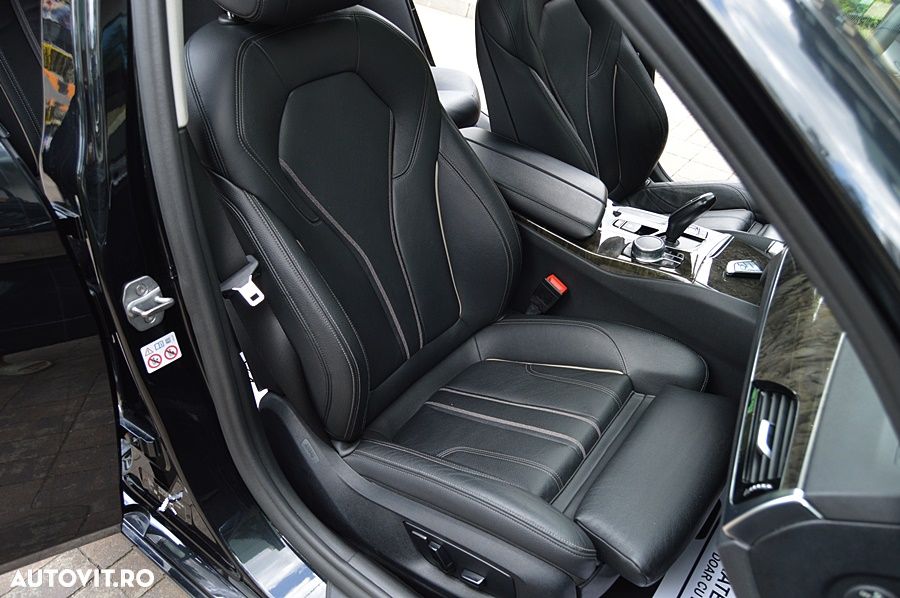 BMW Seria 5 520d xDrive Aut. Sport Line - 36