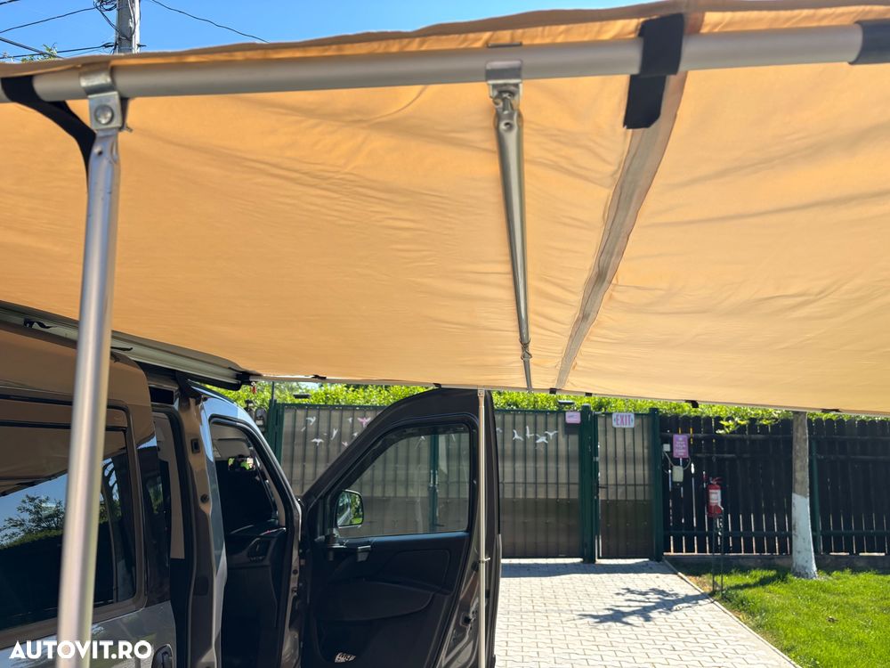Fiat Doblo Combi 1.3 Mjet 95 CP Maxi Confort - 20